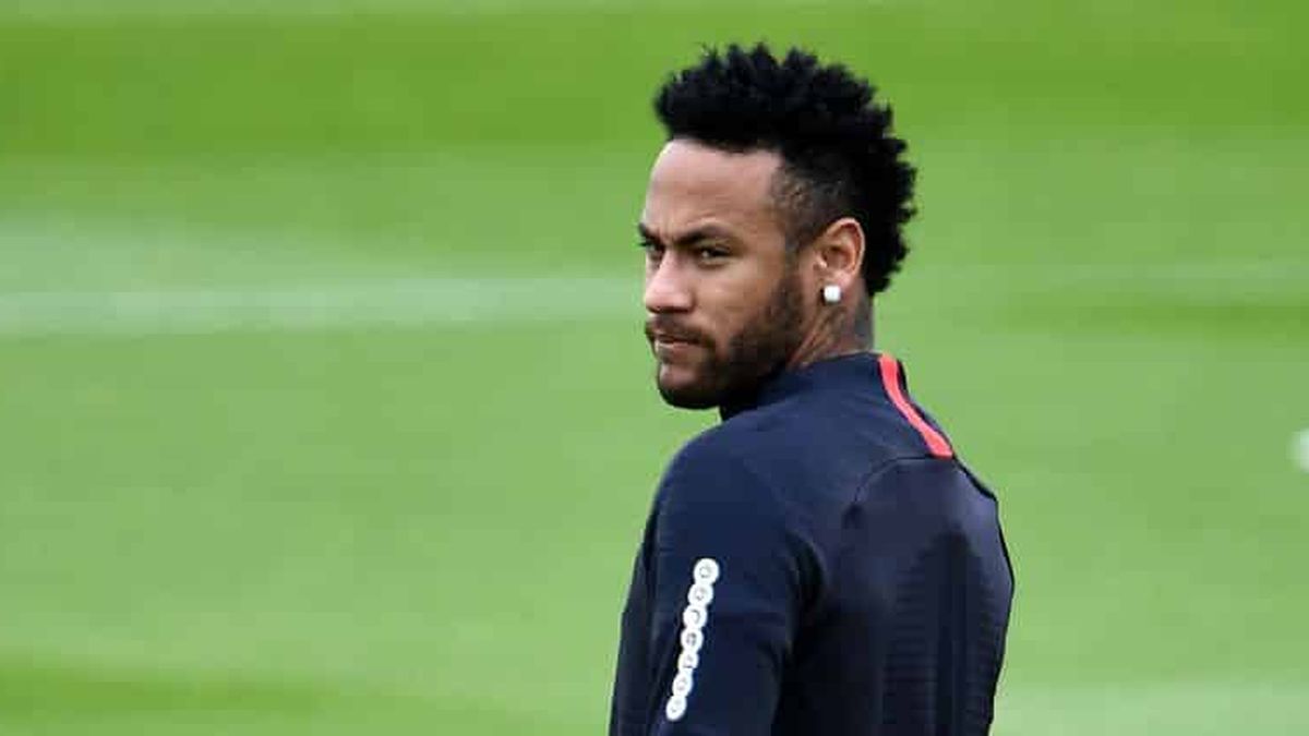 Neymar: parada y fin del culebrón impresionante