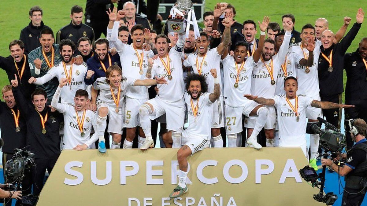 Spain: Super Cup, Zidane and his sacred players