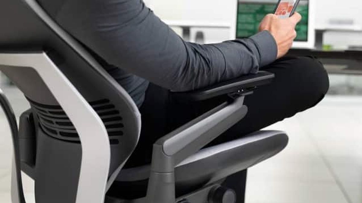 Chaise de bureau : quels modèles pour mal de dos ?