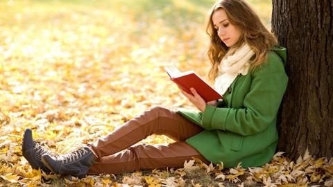 The importance of online bookstores for purchasing audio or digital books