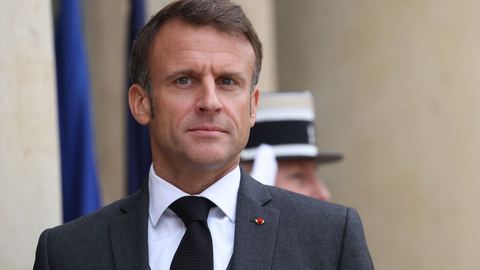 Avortement dans la Constitution : un projet de loi soumis au Conseil d'État cette semaine, déclare Emmanuel Macron