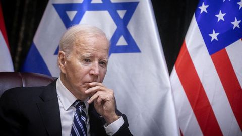 Biden anuncia que Egipto permite el paso de “hasta 20 camiones” de ayuda humanitaria