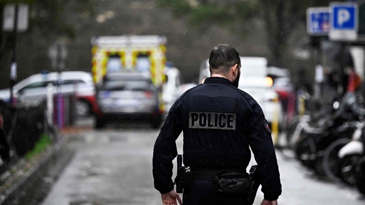 In Haut-Rhin, an 18-year-old young person suspected of preparing a violent act is incarcerated.