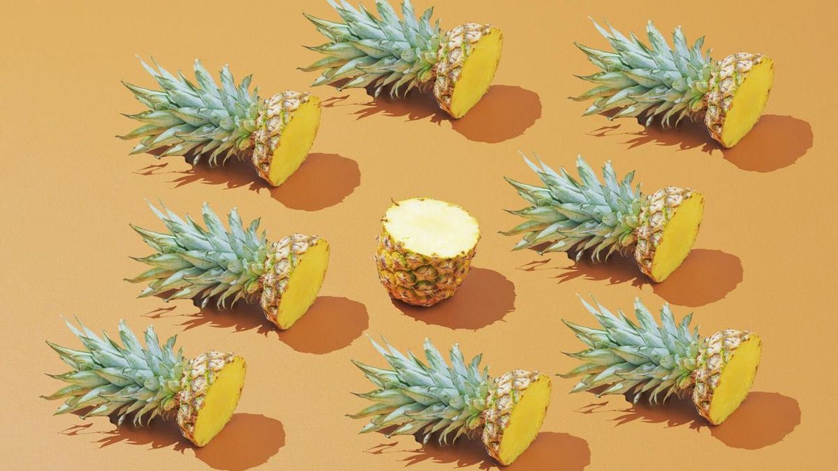 Is it really beneficial to consume pineapple to improve sleep, as these TikTok videos suggest?