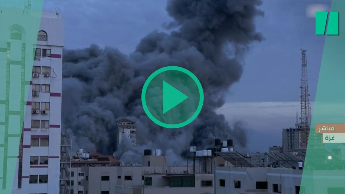 Israel derriba con ataque aéreo tres edificios de la 'Torre Palestina' en la ciudad de Gaza