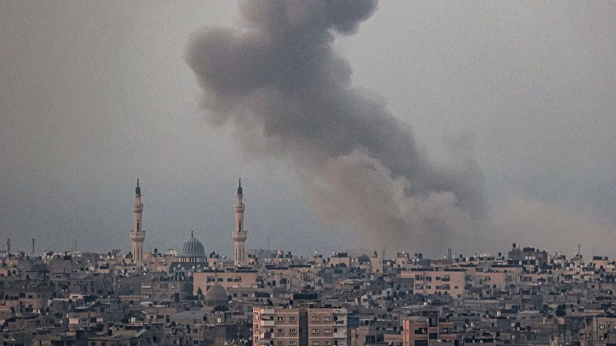 Israël poursuit son assaut aérien et terrestre contre Gaza