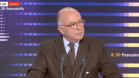 El exsocialista Bernard Cazeneuve teme que Olivier Faure sea "el último líder del PS"