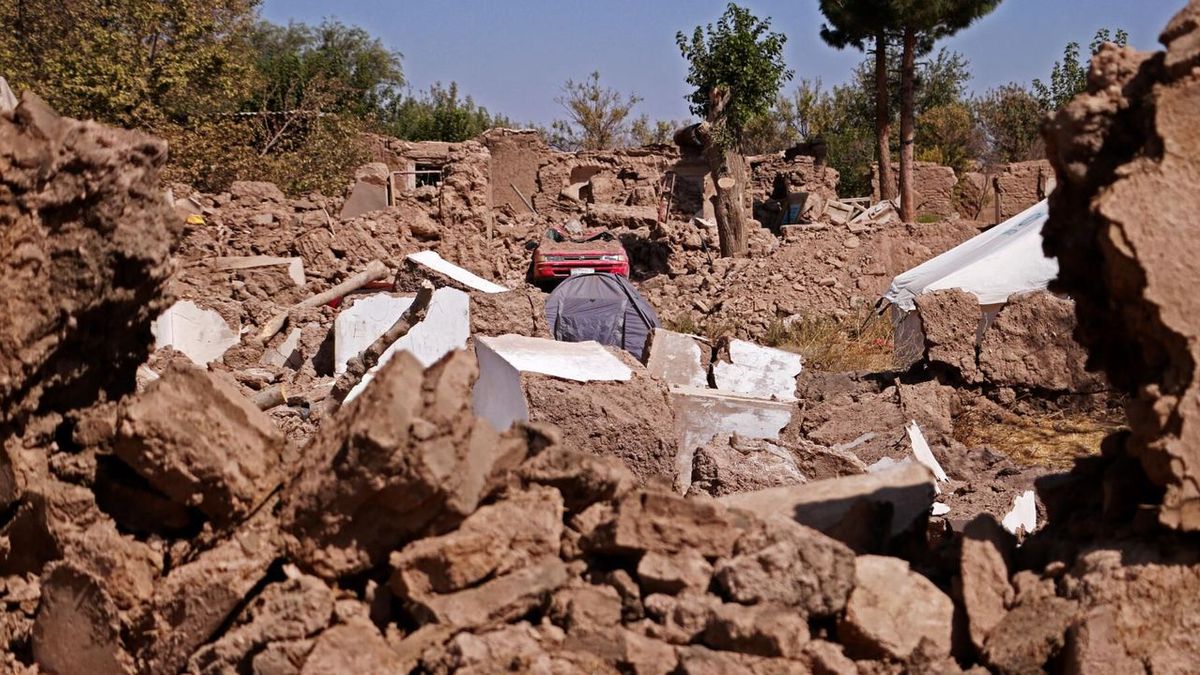 A new earthquake of magnitude 6.3 hits the west of the country, two days after the disaster which caused more than 2,000 victims