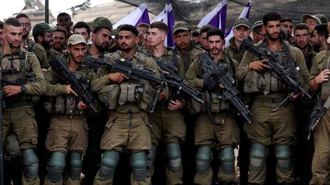 "Vous observerez bientôt Gaza de l'intérieur", annonce le ministre de la défense israélien à ses soldats