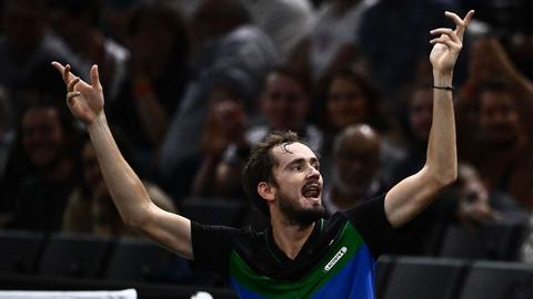 Daniil Medvedev, le joueur Russe, éliminé dès le premier tour après un match tendu