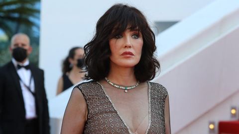 Isabelle Adjani promet vraisemblablement la performance la plus étonnante de la soirée en Français