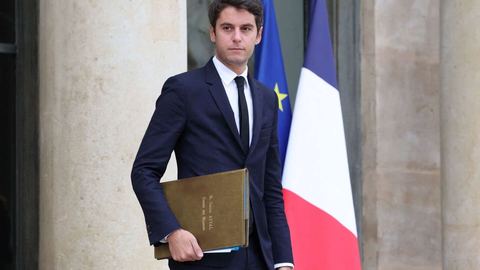 Le ministère de l'éducation nationale cherche à obtenir une meilleure compréhension de l'application des trente minutes quotidiennes d'enseignement en langue française