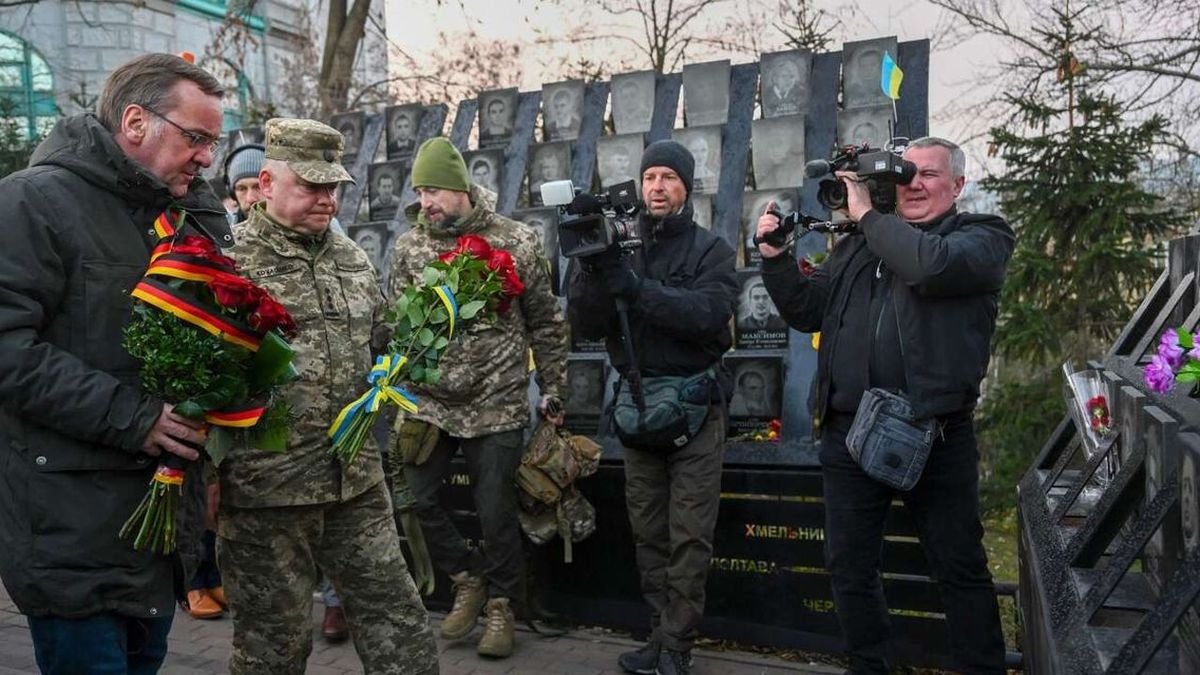 German Defense Minister Boris Pistorius arrived in kyiv