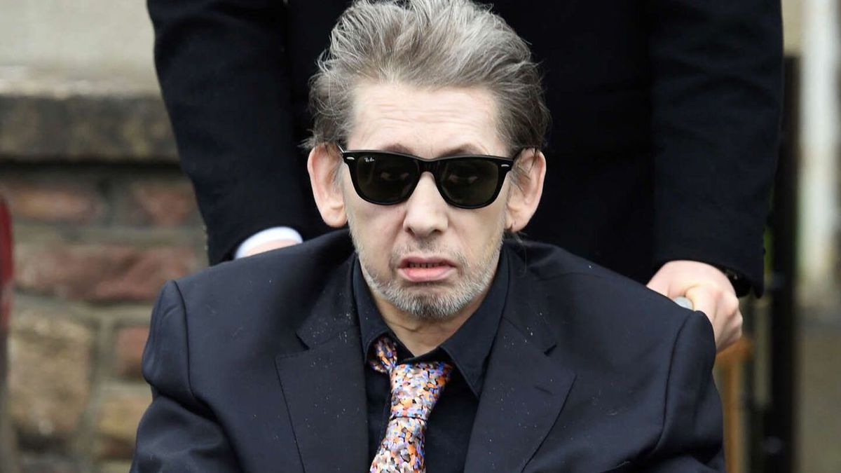 Muere Shane MacGowan, el 'magnífico perdedor' y cantante de los Pogues