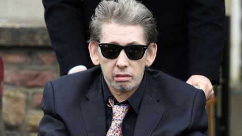 Muere Shane MacGowan, el 'magnífico perdedor' y cantante de los Pogues