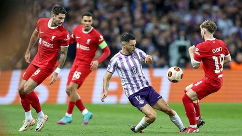 Toulouse triomphe surprenant en battant Liverpool (3-2)