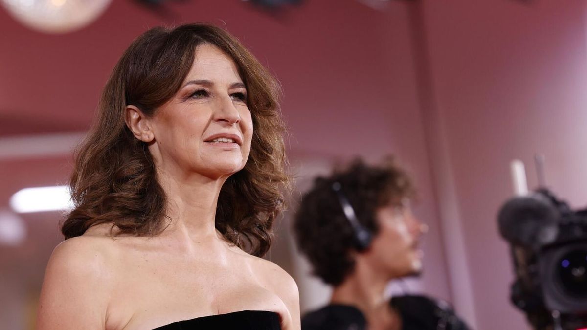 Valérie Lemercier admits to having encountered difficulties during the filming of “Visitors” by Jean-Marie Poiré