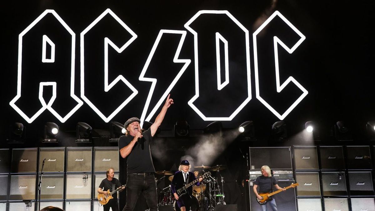 Décès de Colin Burgess, premier batteur d'AC/DC, à l'âge de 77 ans