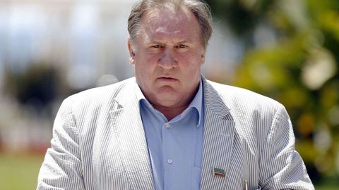 Depardieu, un acteur influencé par les sphères réactionnaires et identitaires, à l'origine de la tribune
