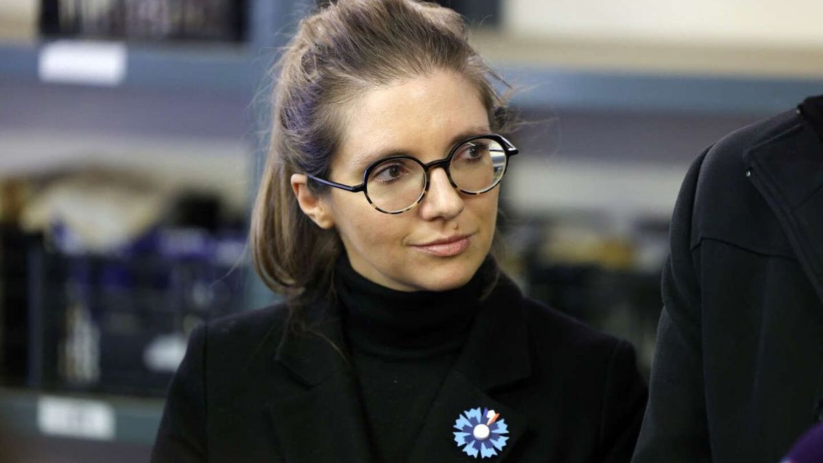 Départs en masse lors de la première assemblée de la commission gouvernementale sur la parentalité
