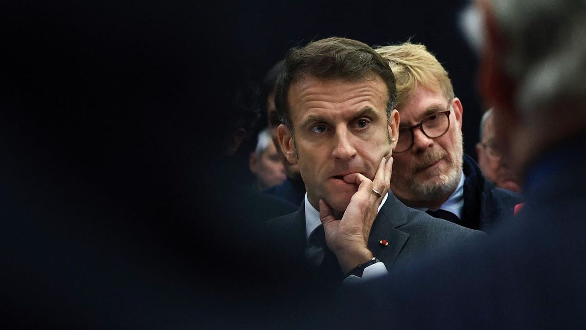 Emmanuel Macron peut-il espérer une meilleure année 2024 après l'horrible année 2023 ?