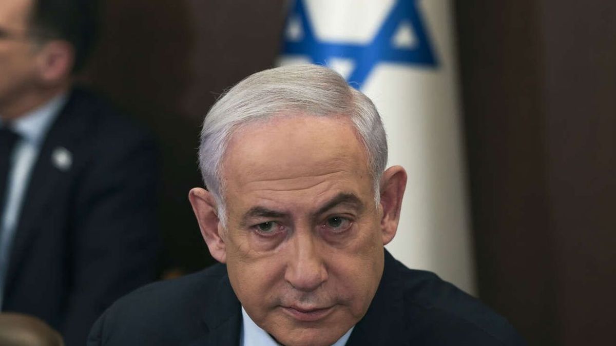 “End of the fight, I summon you!” declares Benyamin Netanyahu to Hamas activists.