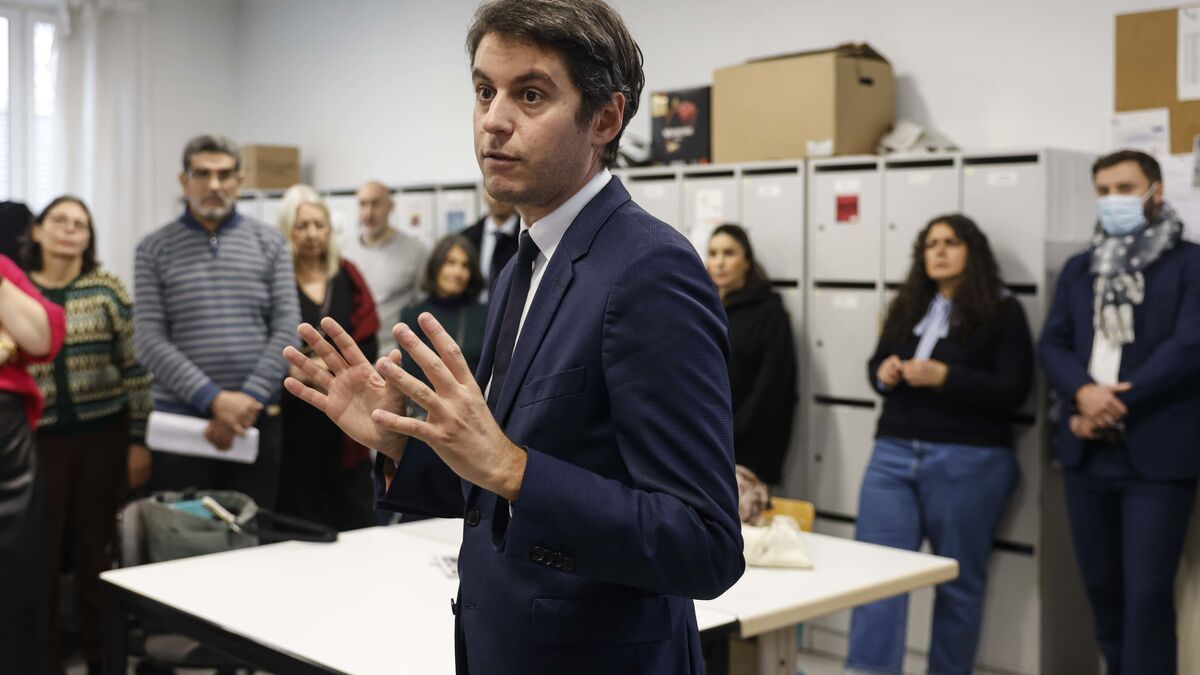 Gabriel Attal anuncia la contratación de nuevos docentes de secundaria y preparatoria para el inicio del año escolar