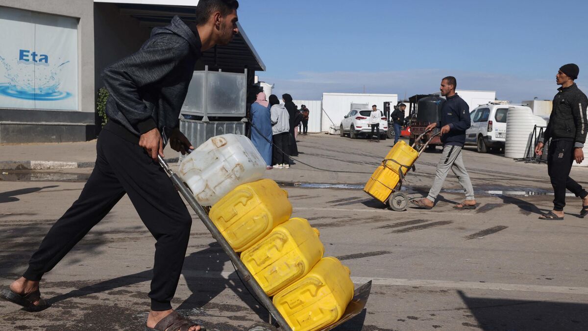 Israel-Hamas Conflict: A Dutch politician appointed by the UN to manage humanitarian assistance in Gaza.