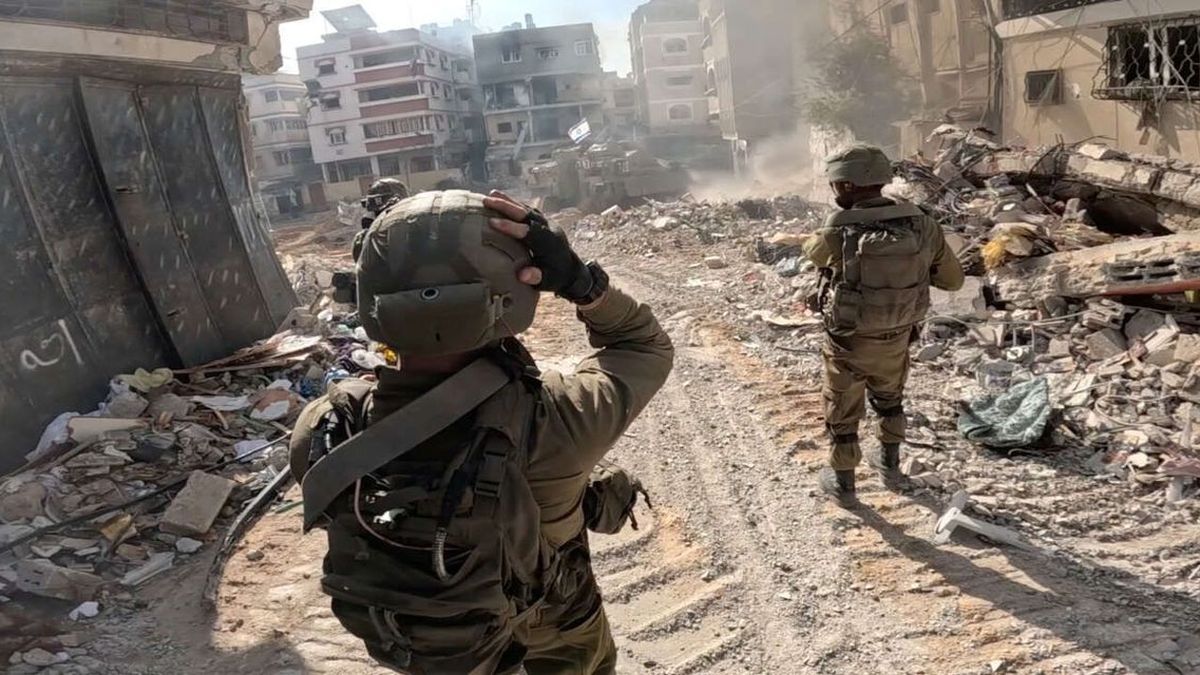 El ejército israelí entra en Khan Yunis, importante ciudad del sur de la Franja de Gaza