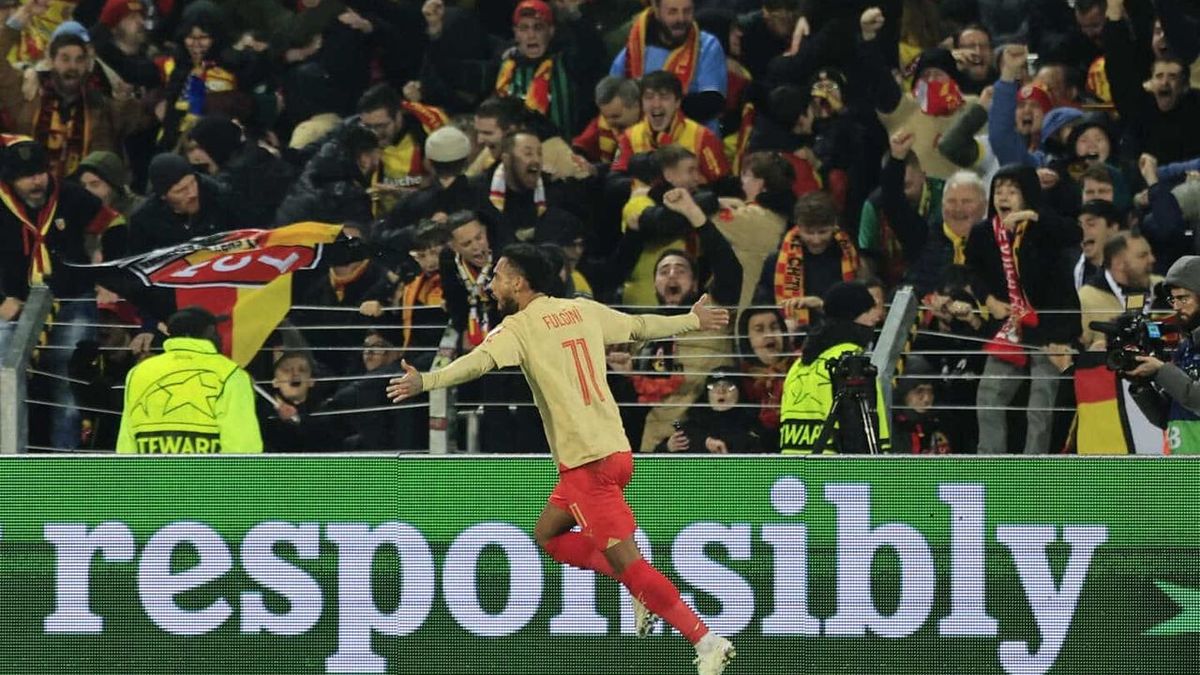 Lens se asegura su lugar en Europa ante la afición del Sevilla finalmente admitida.
