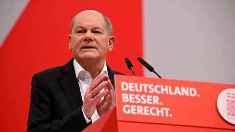 Olaf Scholz s'engage à « poursuivre son soutien » à Kiev