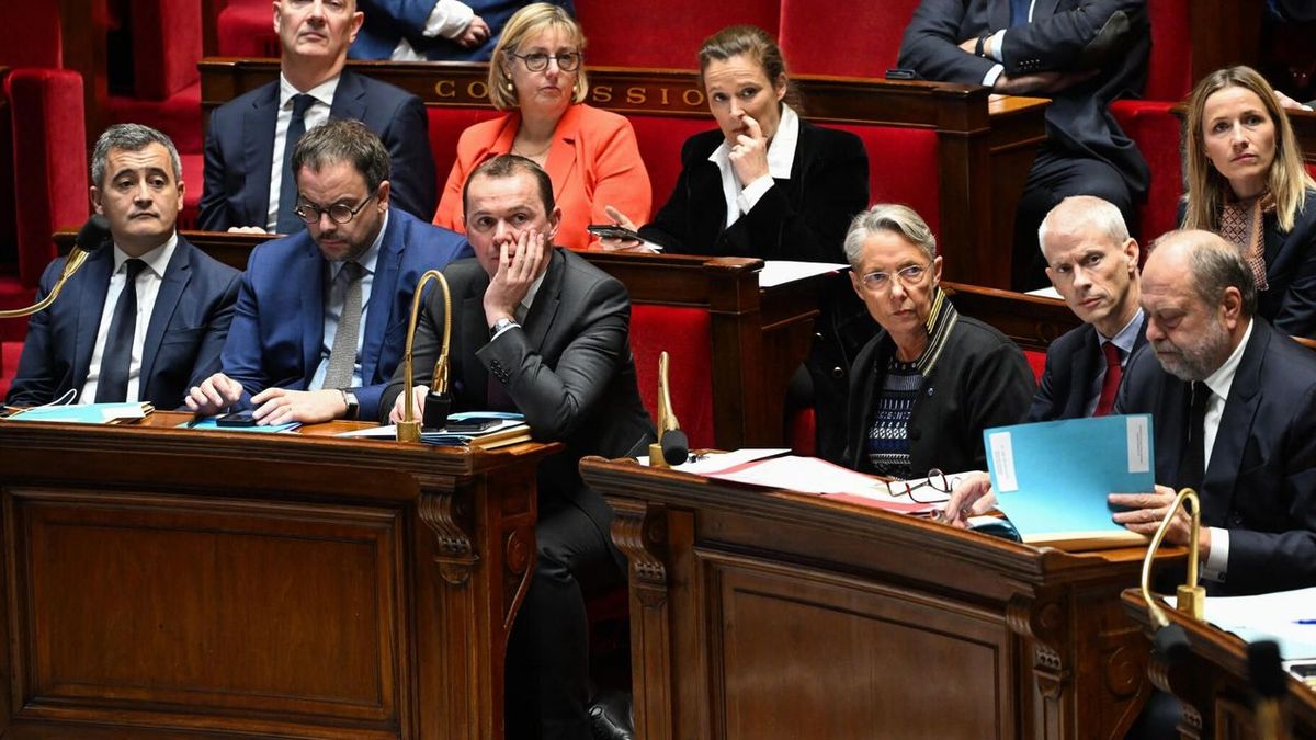 By mistake, the government reduces the tax reduction, to the great pleasure of the left
