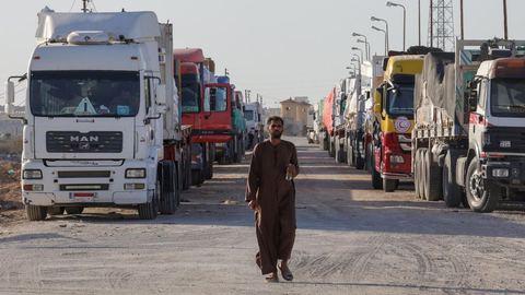 Pour la première fois, Israël inaugure un corridor humanitaire vers Gaza depuis son sol.