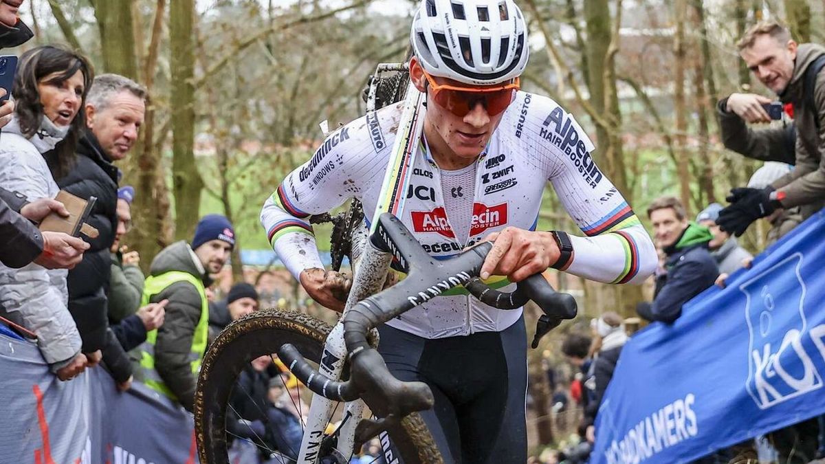 Van der Poel, Van Aert y Pidcock, la temporada de ciclismo en ruta también se aventura en los bosques