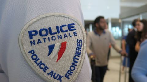 Affaire de narcotrafic : Un agent de la police des frontières à Orly mis en détention