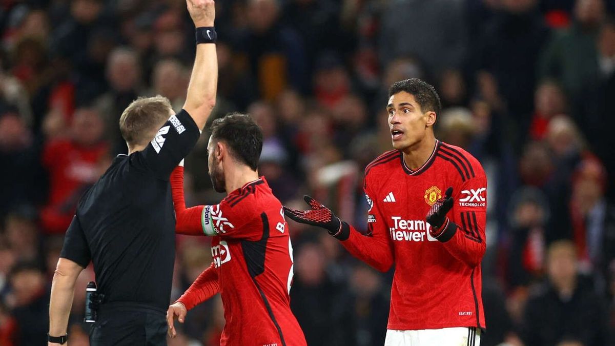Analyse des Défis, du Contexte et des Stratégies du Mercato d'Hiver en Football Français