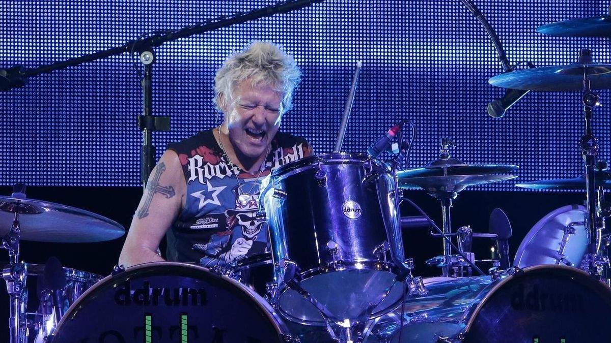 Décès de James Kottak, ancien batteur des Scorpions, à 61 ans