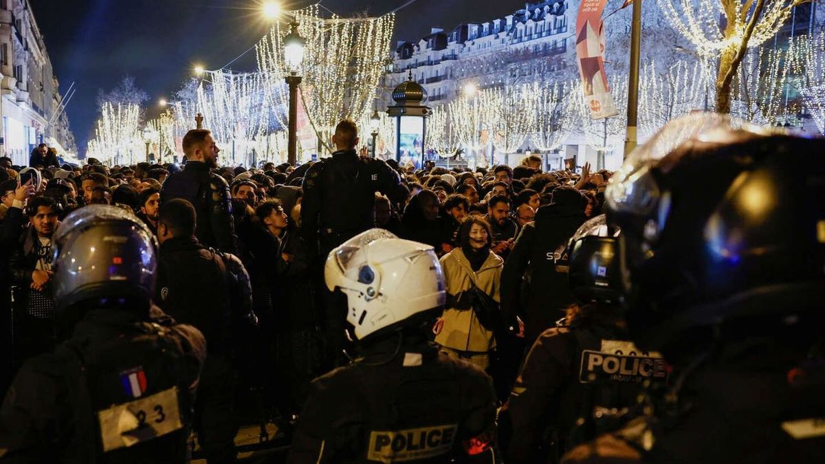 Gérald Darmanin qualifie de 'nuit calme' une soirée avec 380 arrestations à travers la France