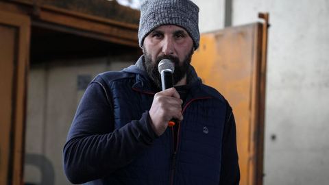 Jérôme Bayle : Eleveur, joueur de rugby et porte-parole de la révolte agricole, qui est-il vraiment?