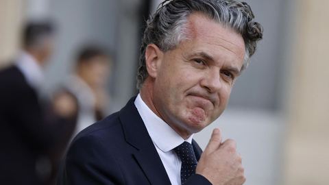 La torpeza de Béchu sobre las inundaciones evoca otra metedura de pata de Macron sobre el clima