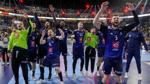 Les Bleus couronnés champions d'Europe suite à leur triomphe contre le Danemark