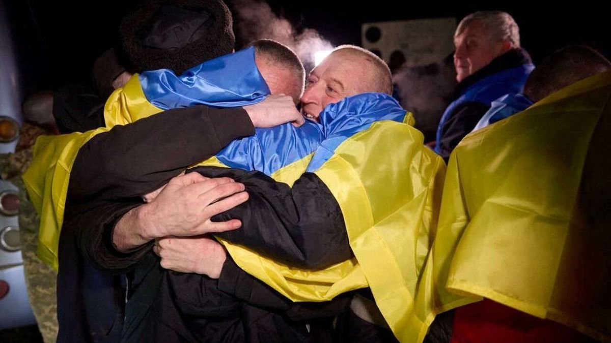 Moscou et Kiev procèdent à un échange de plus de 230 prisonniers de guerre