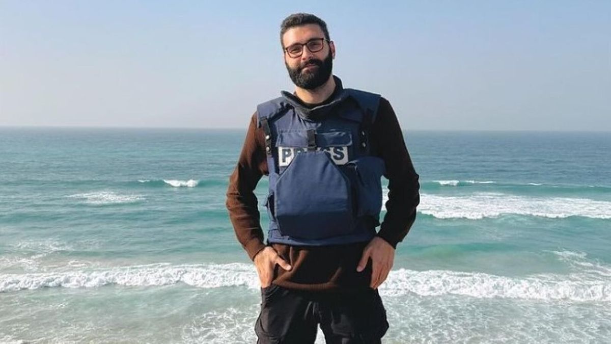 Motaz Azaiza, journalist documenting the conflict from Gaza, forced to evacuate