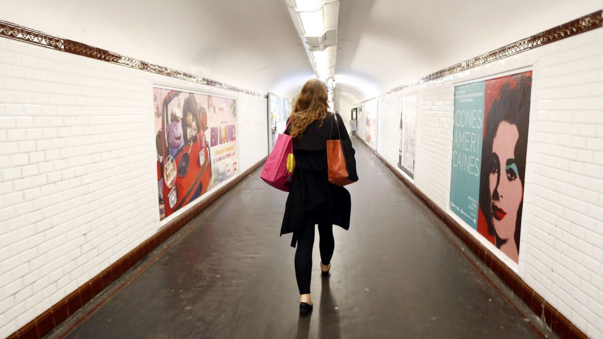 París: Detenido en la estación de metro de Châtelet el individuo acusado de agresión sexual y armado con un cuchillo