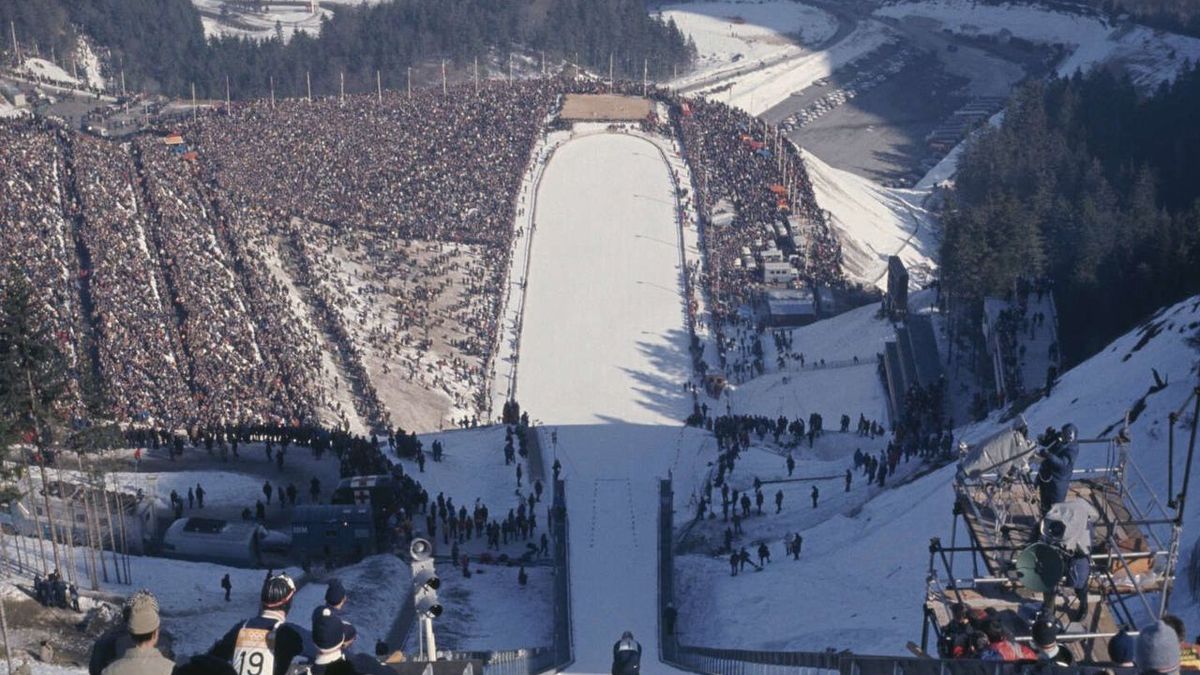 Thirty years old and abandoned, the Grenoble Olympique ski jumping hill is looking for a new vocation.