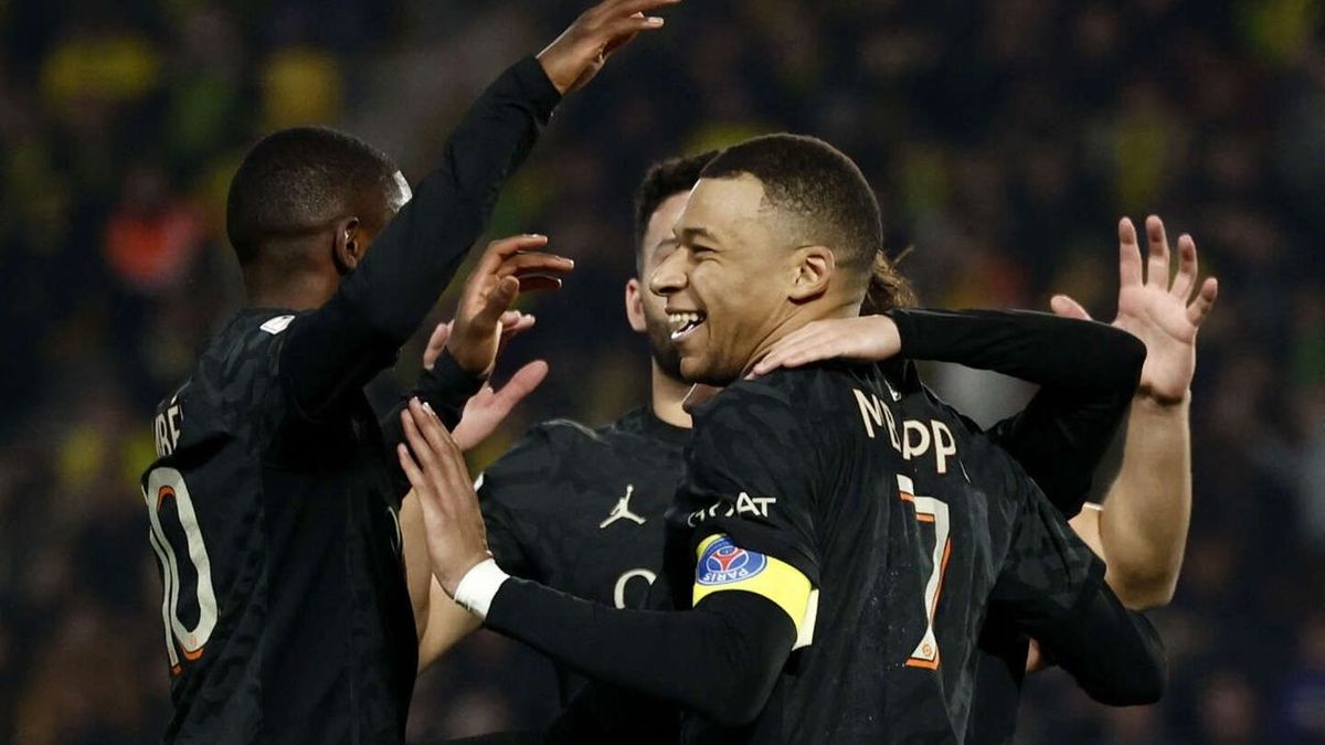 How will PSG and Ligue 1 be evaluated after the departure of a player who outperforms them?