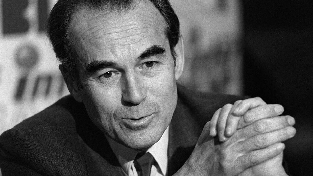 Décès de l'ancien Ministre de la Justice, Robert Badinter, à l'âge de 95 ans