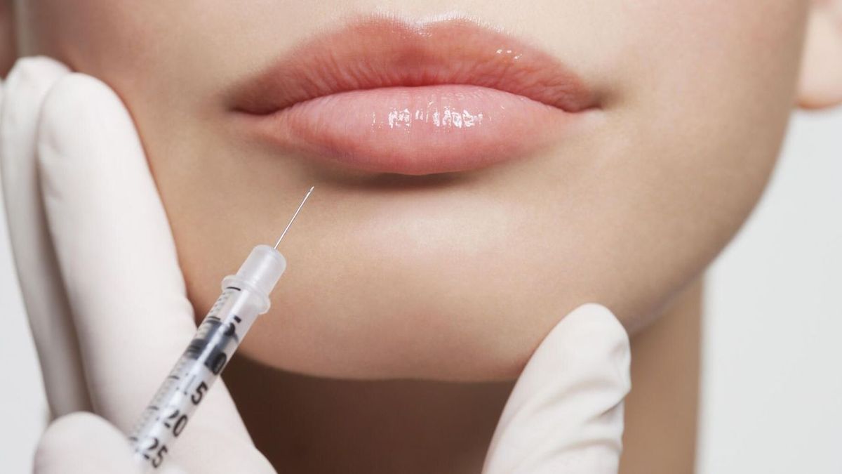 Elles regrettent d'avoir recours à la chirurgie esthétique durant leur adolescence