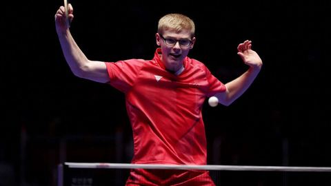 Félix Lebrun lleva a la selección francesa a la final del Campeonato Mundial de Tenis de Mesa, donde se enfrentará a la fuerza china.