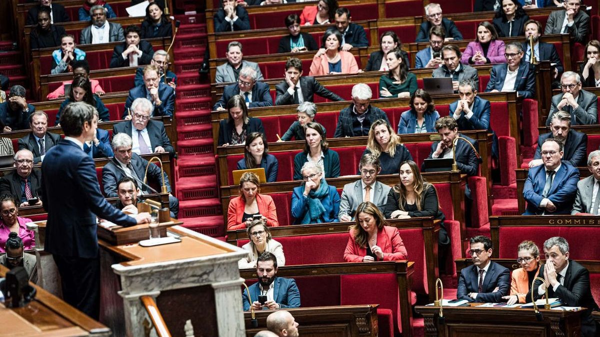 La gauche soumet Gabriel Attal à un 'vote de méfiance'